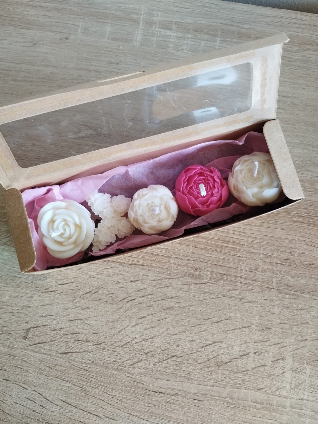 Caja Rosas: Jardín de Amor